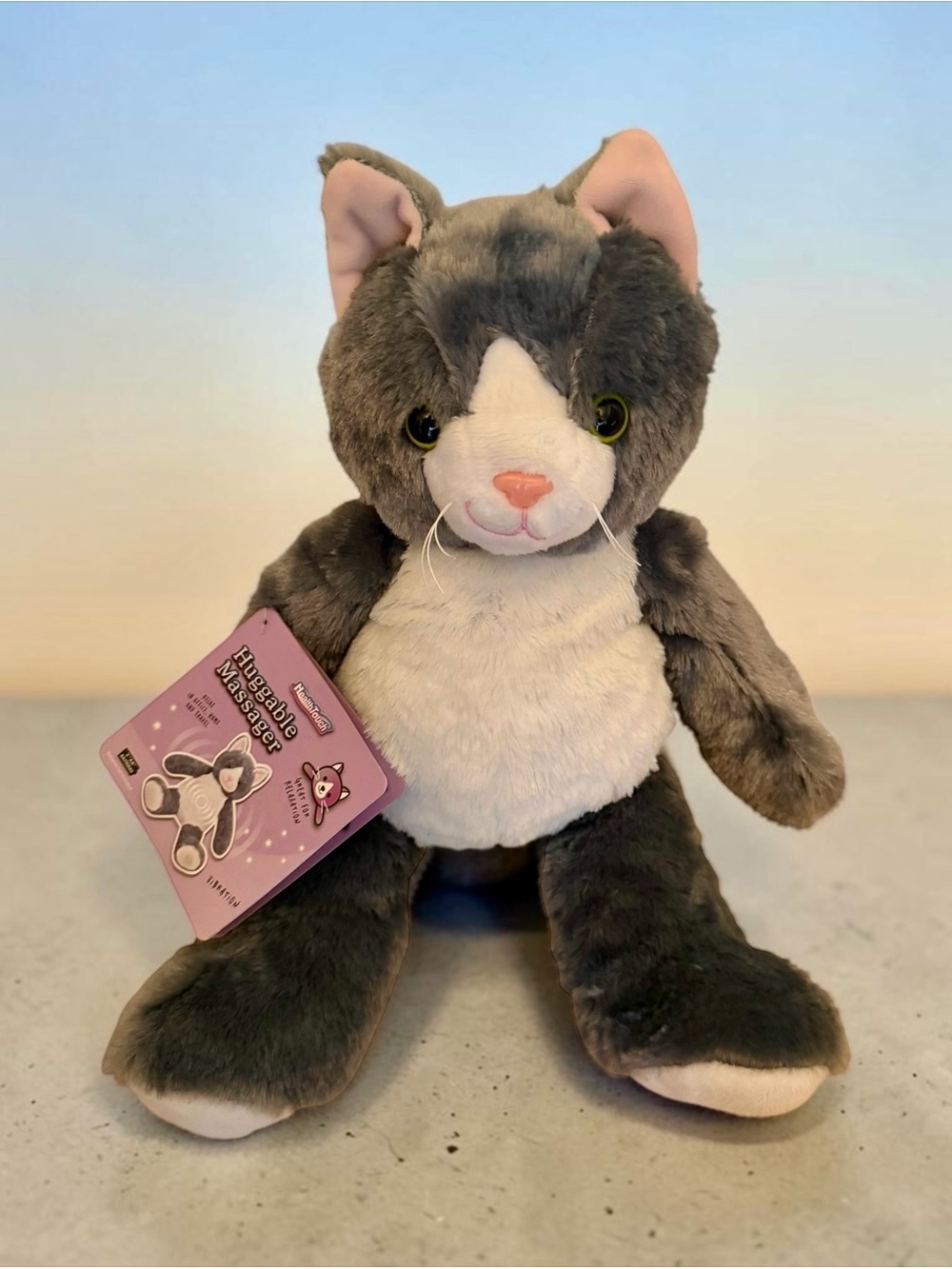 Health Touch Plush Huggable Massager - Cat Great For Relaxation Super Soft NWT